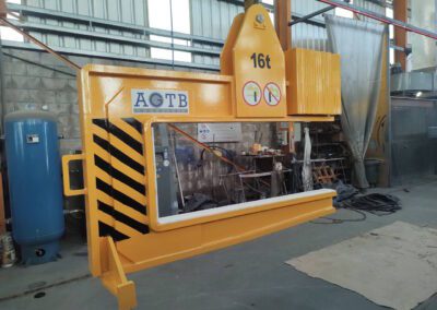 GANCHO DE IZAJE PARA BOBINAS DE ACERO CAP. 16T